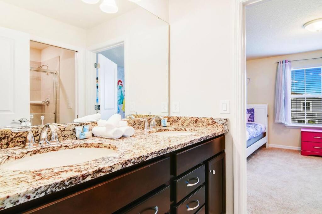 Magical Mansion 10 Bedroom W Pool Near Disney Davenport Kültér fotó